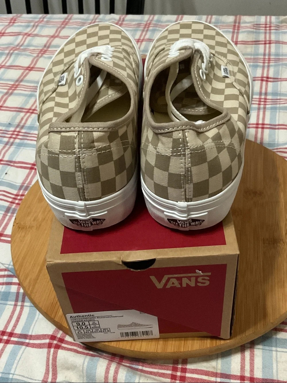 Vans Checkerboard Canvas Low-Top Sneaker aluminum/oatmeal 9 men’s 10.5 women